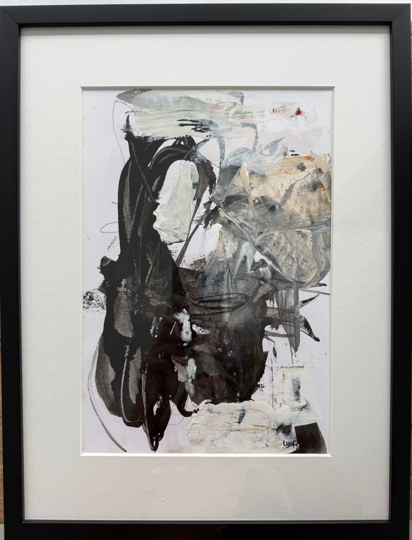 PAPERWORK i sort ramme 40x30 cm